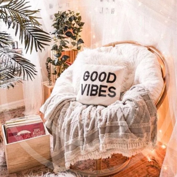 Pillow Covers - 2 pack - Picture 2 of 3